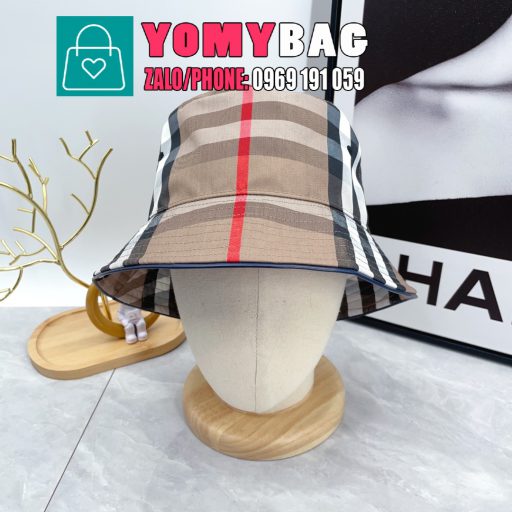 Mũ burberry vành tròn màu nâu đặc trưng