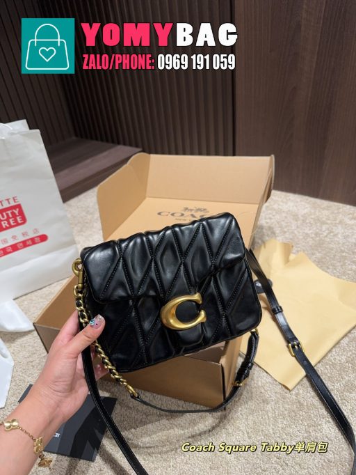 Túi xách Coach Square Tabby size 20x17 cm tag vàng bắt mắt