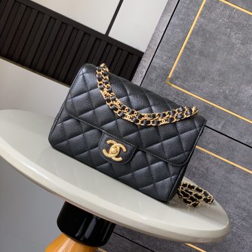 Túi xách chanel size 22 cm, túi siêu cấp màu đen tag vàng