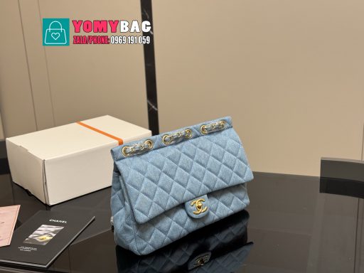 Túi xách Chanel size 31x22 cm, túi màu xanh vải denim ô trám