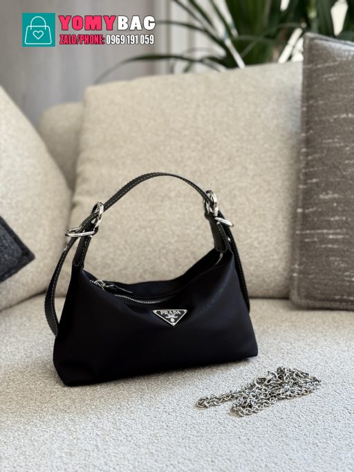 Túi xách đeo vai Prada màu đen size 22 cm, túi dáng basic nữ tính